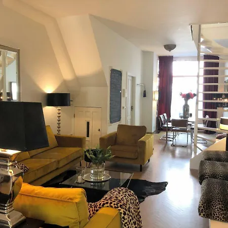 Sabri Homes Apartment *